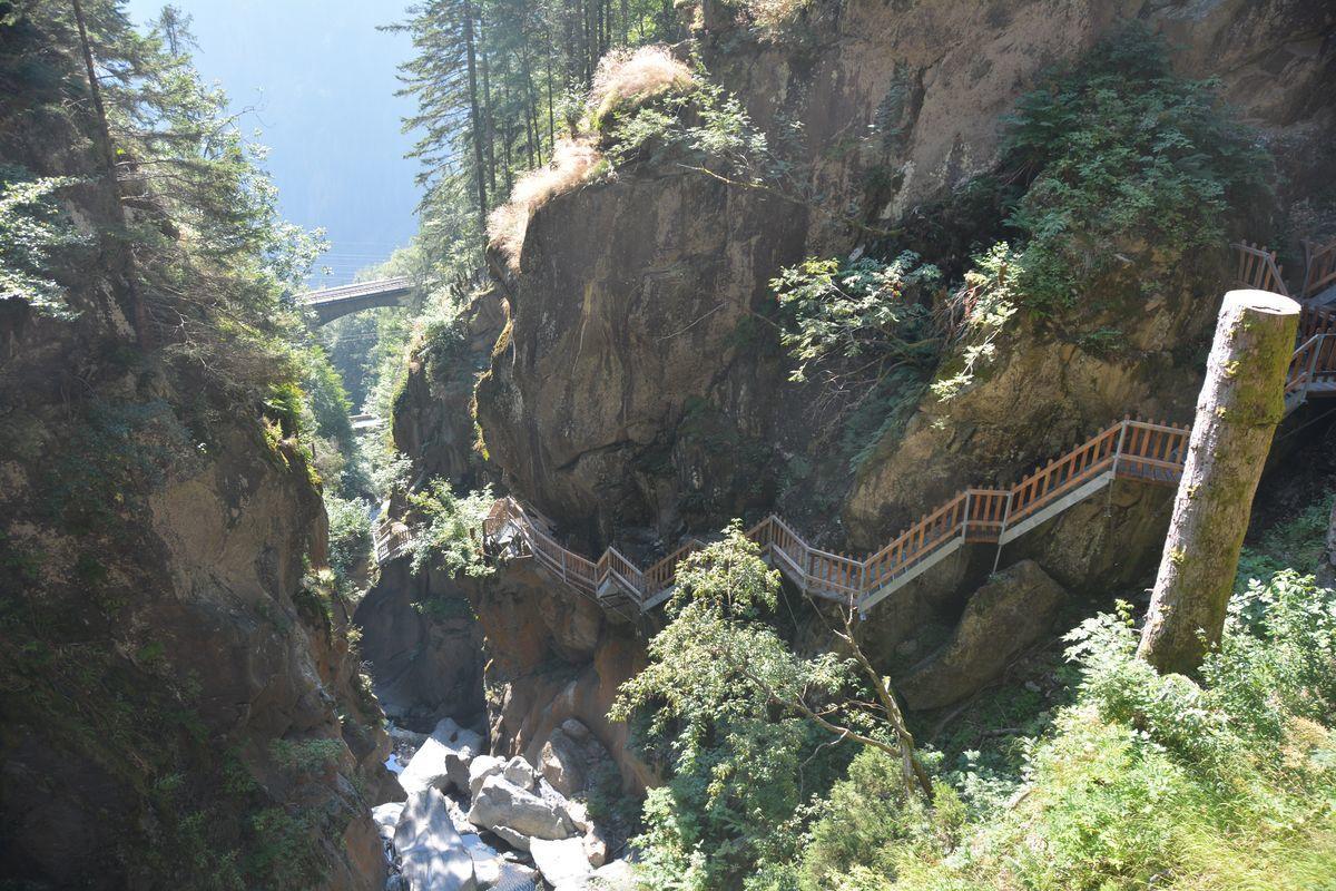 Villa Lieu Secret Dans Les Alpes Suisses Le Tretien Exterior foto